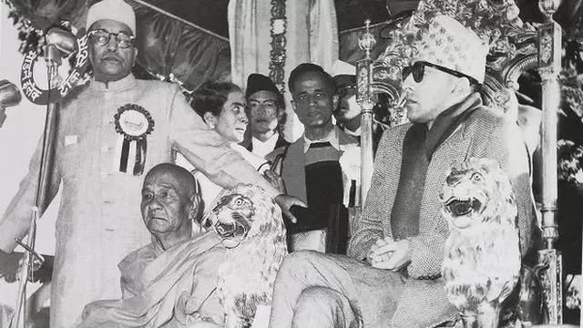 அம்பேத்கர் வாழ்க்கையில் மரணத்துக்கு முந்தைய கடைசி 24 மணி நேரம் என்ன நடந்தது?